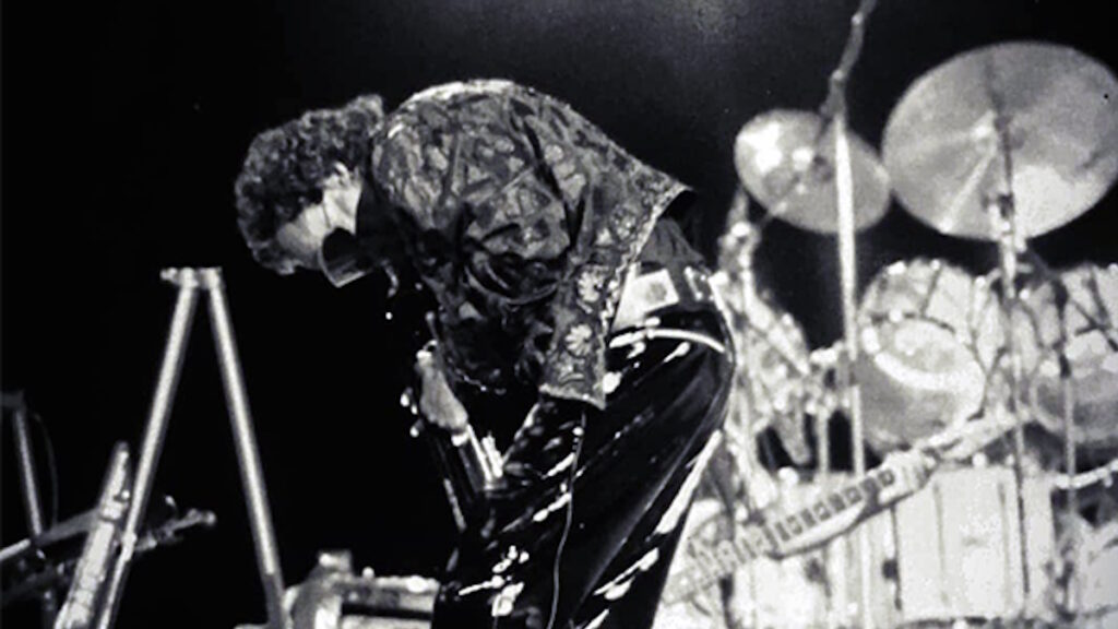 Miles Davis, Levent Öget