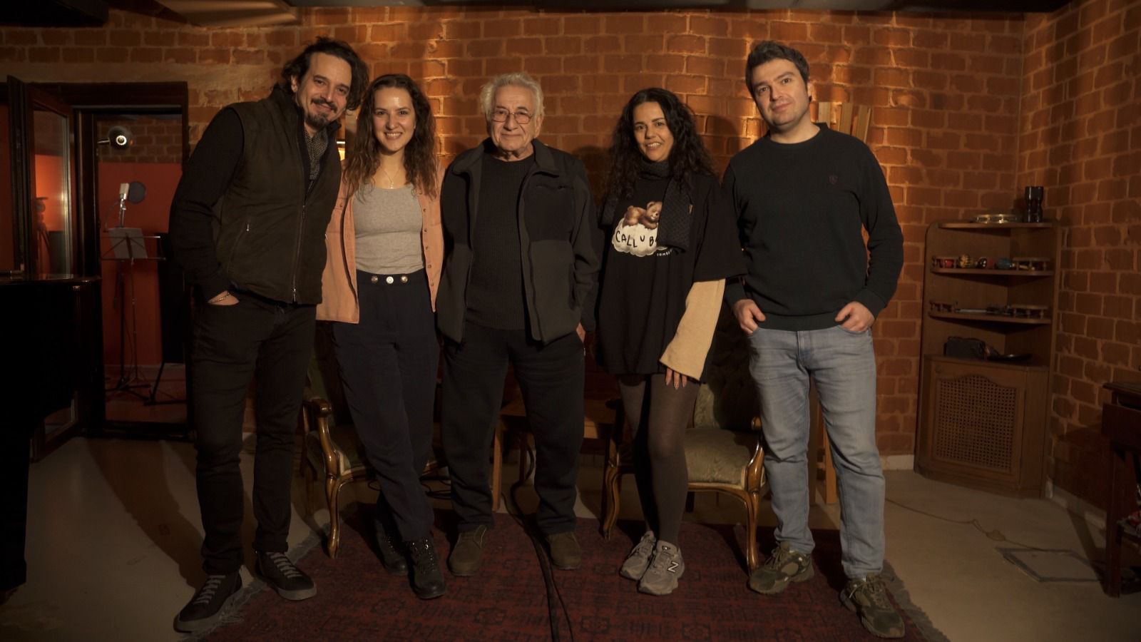 Nedim Ruacan, Ece Göksu, Neşet Ruacan, Duygu Soylu ve Kağan Yıldız, Hayyam Stüdyoları