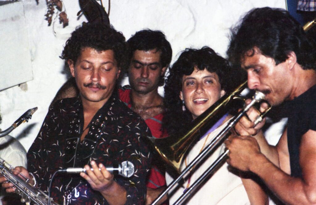 Tuna Ötenel, Nezih Yeşilnil, Nüket Aruca, Elvan Aracı, Bodrum, 1984 