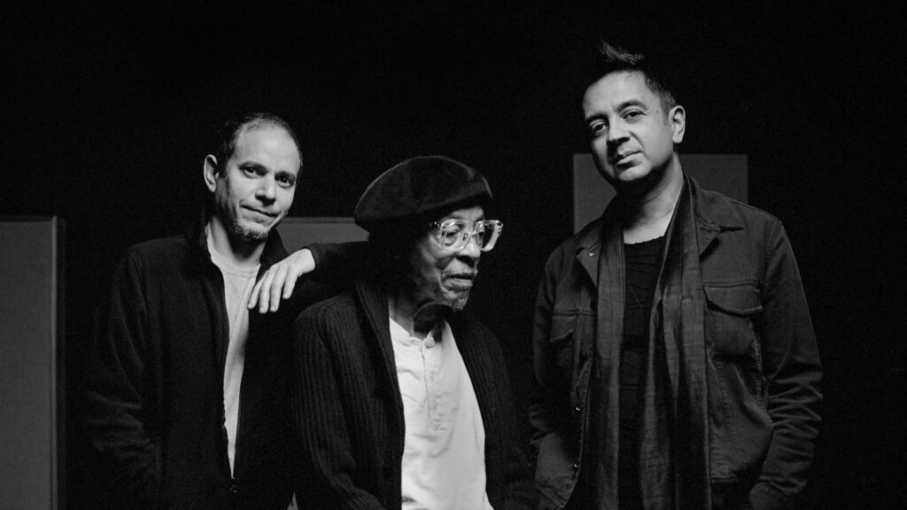 Henry Threadgill, Vijay Iyer ve Dafnis Prieto – Fifteen