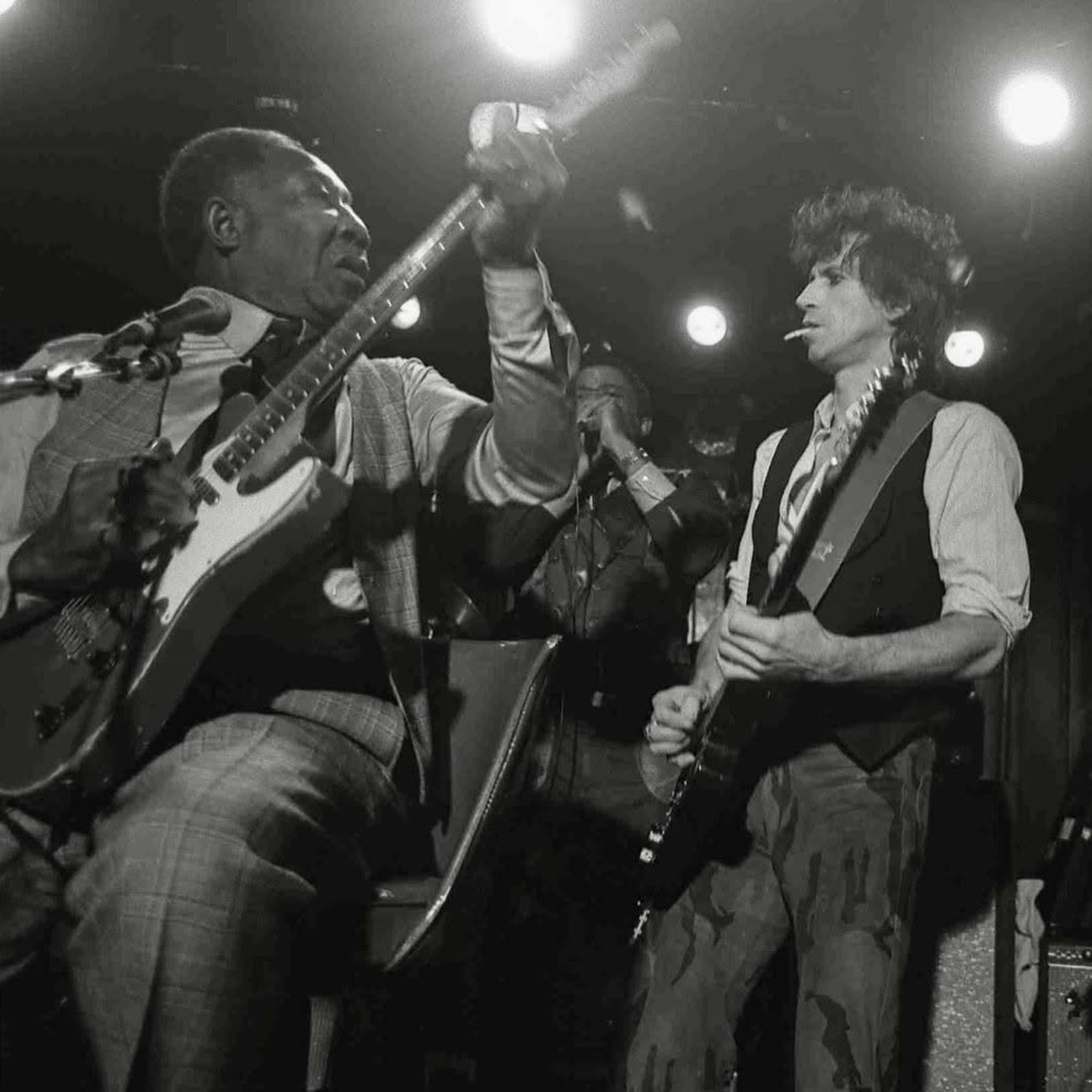 Muddy Waters & Keith Richards, Chicago, 1981 (Fotoğraf Michael Halsband)