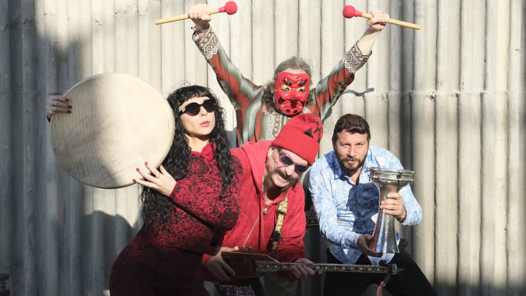 Otuz yıllık bir ses isyanı: BaBa ZuLa – XXX ve Murat Ertel